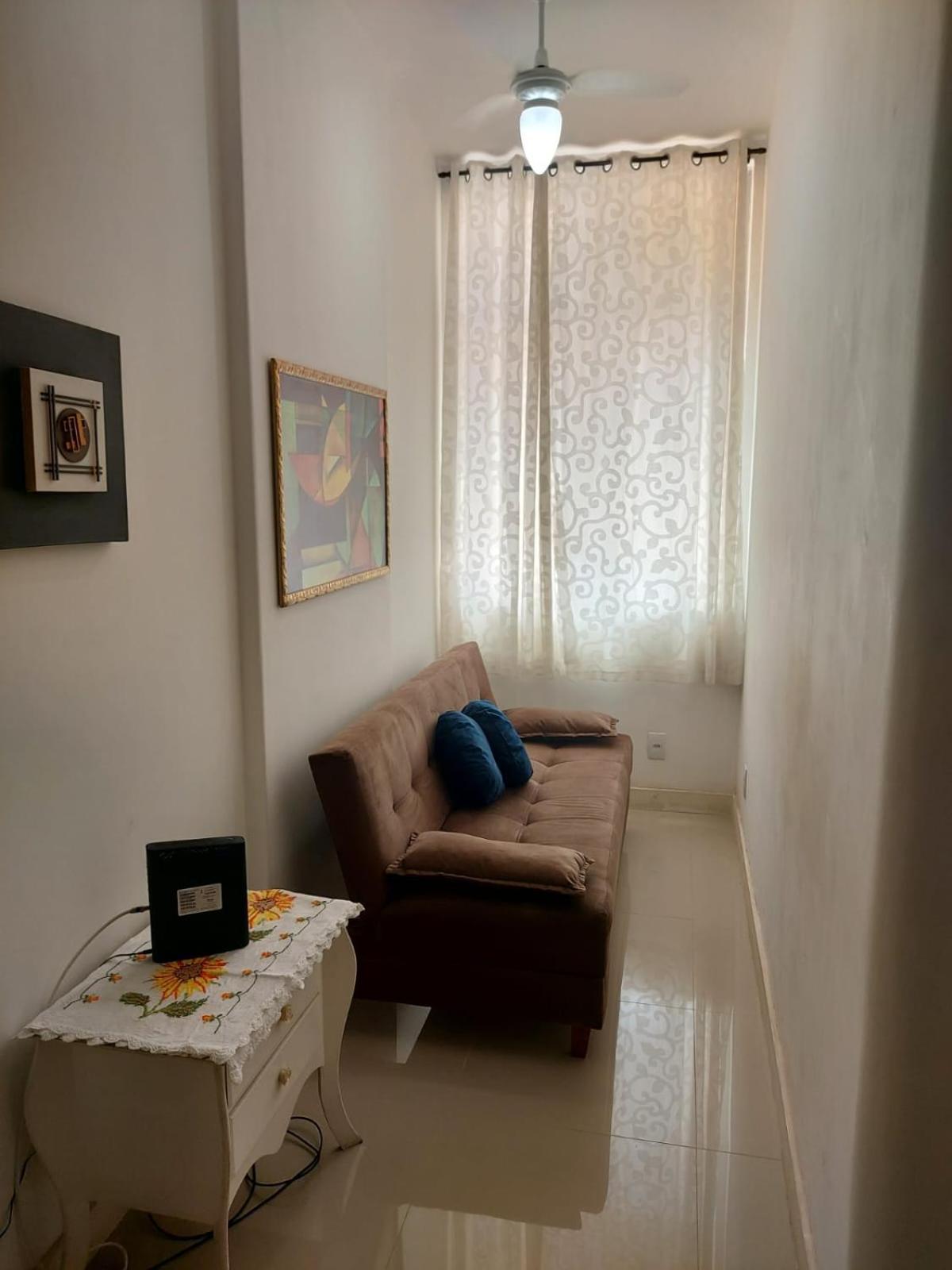 Encantador Em Copacabana A 100m Apartamento *
